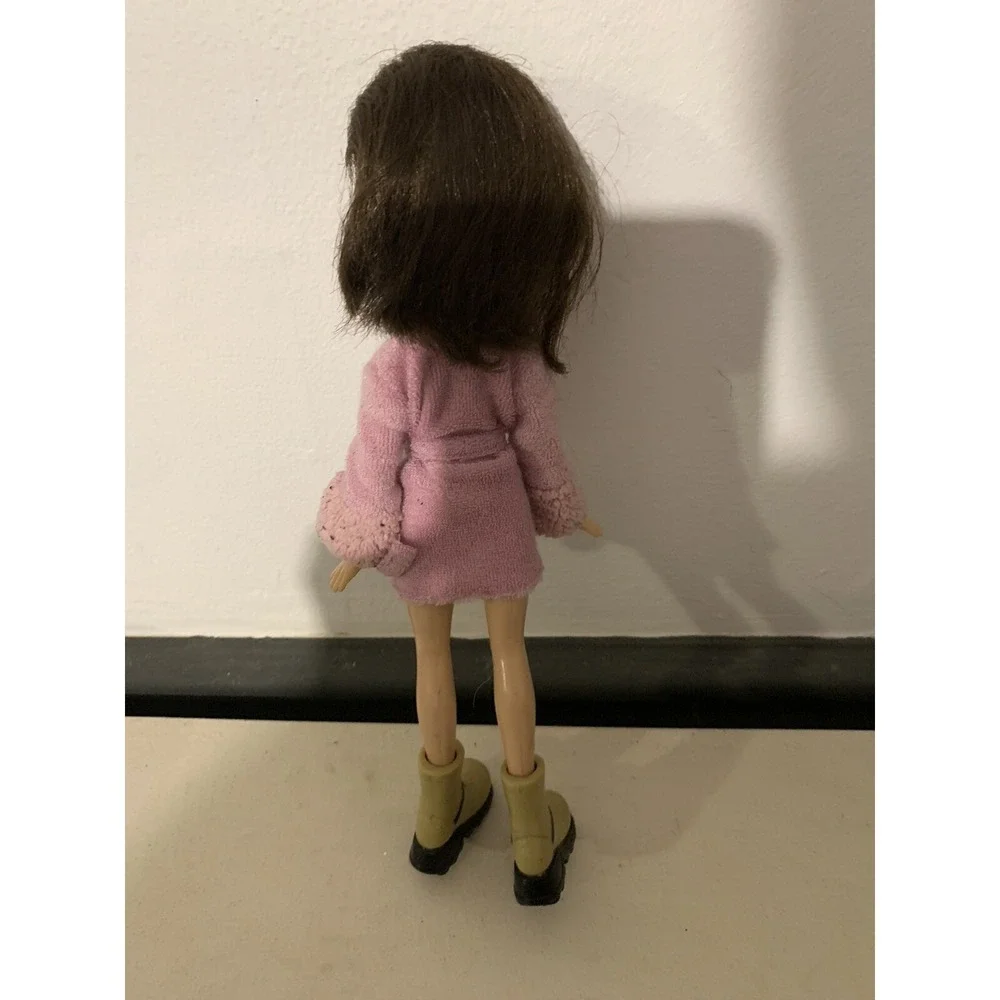 Mga bratz dana
